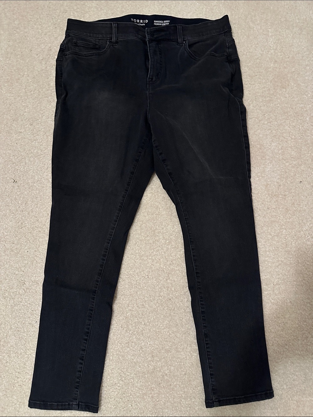 Torrid Bombshell Skinny Premium Stretxh Jean